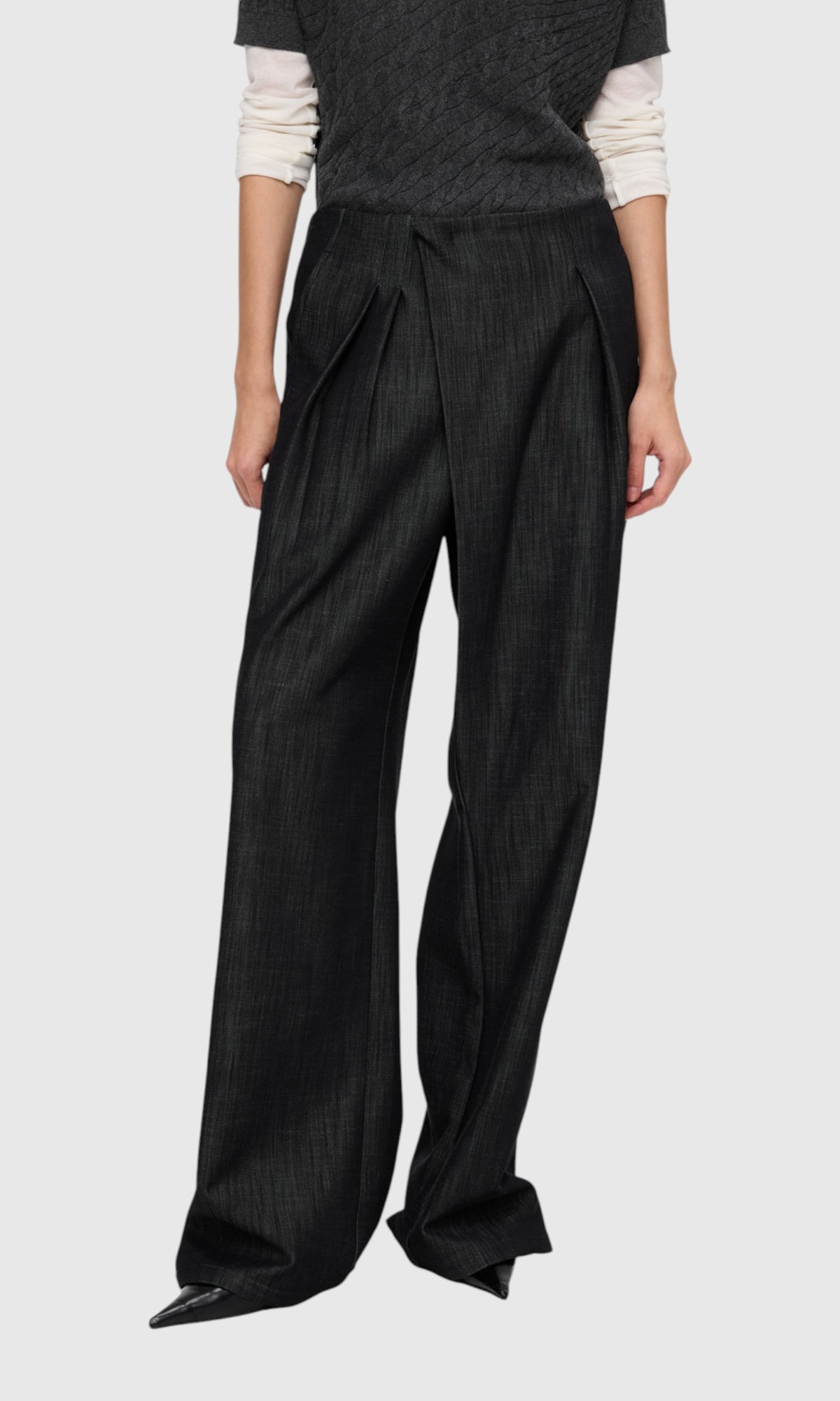 Slight Vogue Relaxed Wide-Leg Trousers — product image 9