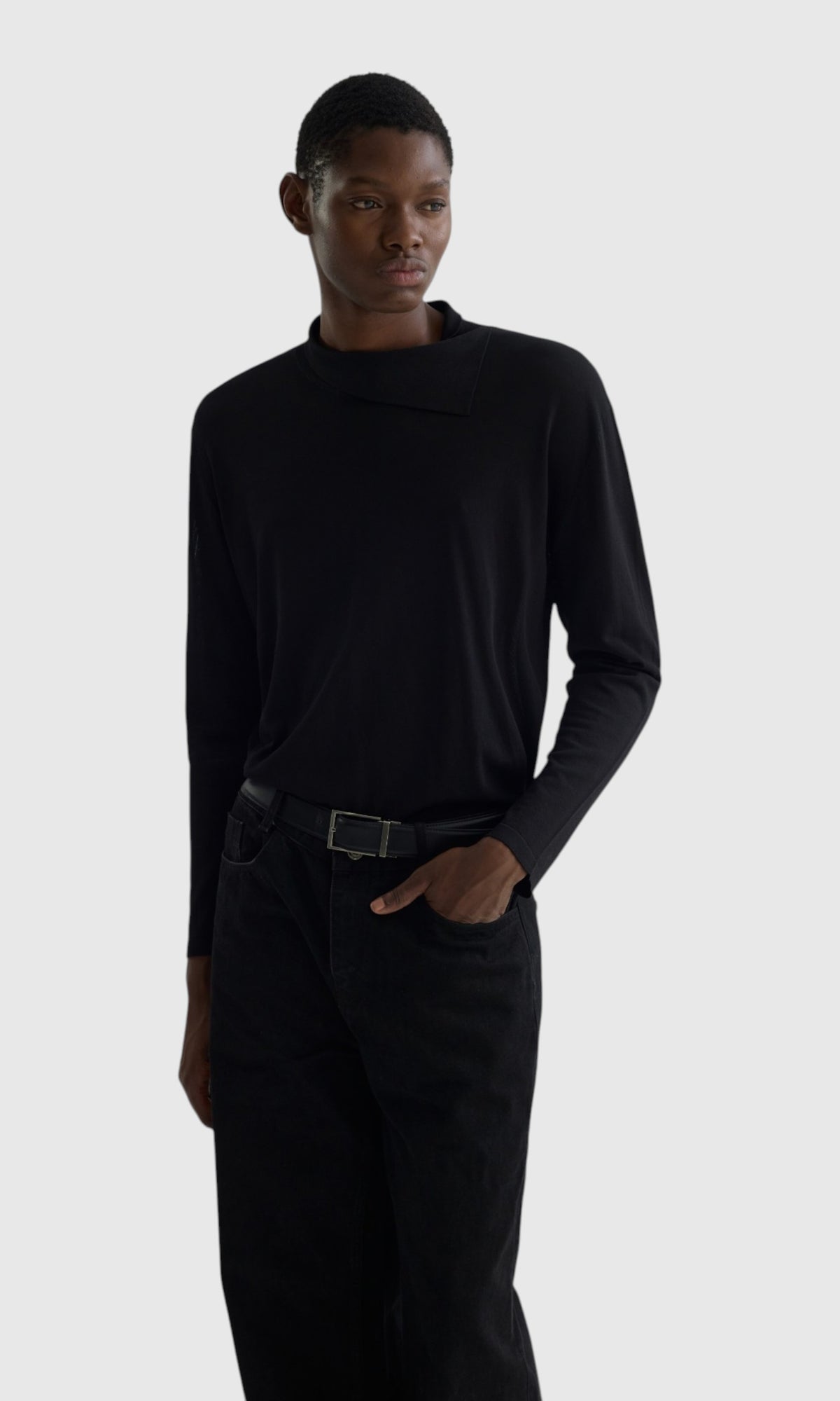 Slight Vogue Layered Hem Knit — product image 4