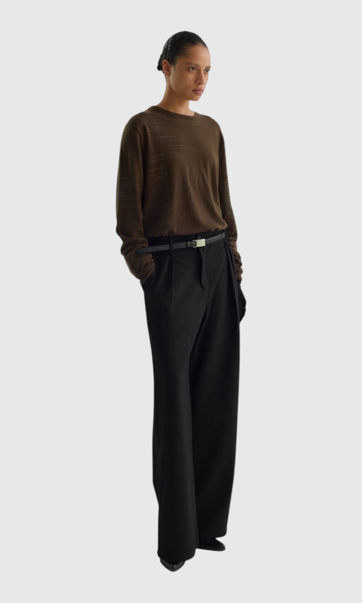 Slight Vogue Two-Tone Long-Sleeve Knit — product image 2