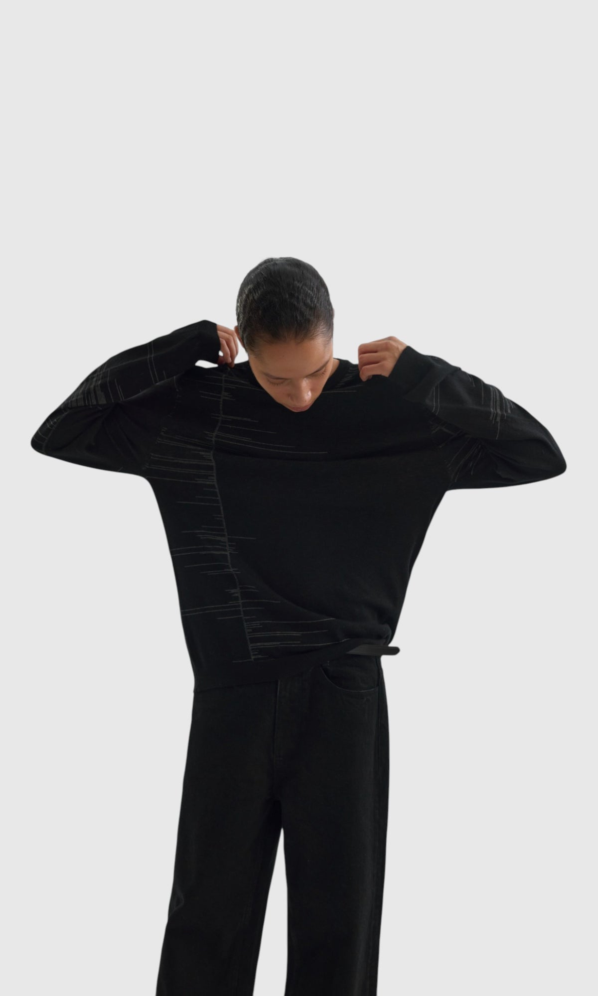 Slight Vogue Two-Tone Long-Sleeve Knit — product image 8