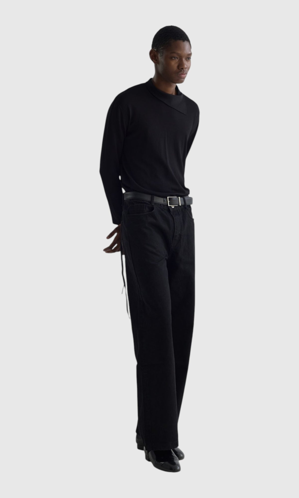 Slight Vogue Layered Hem Knit — product image 2